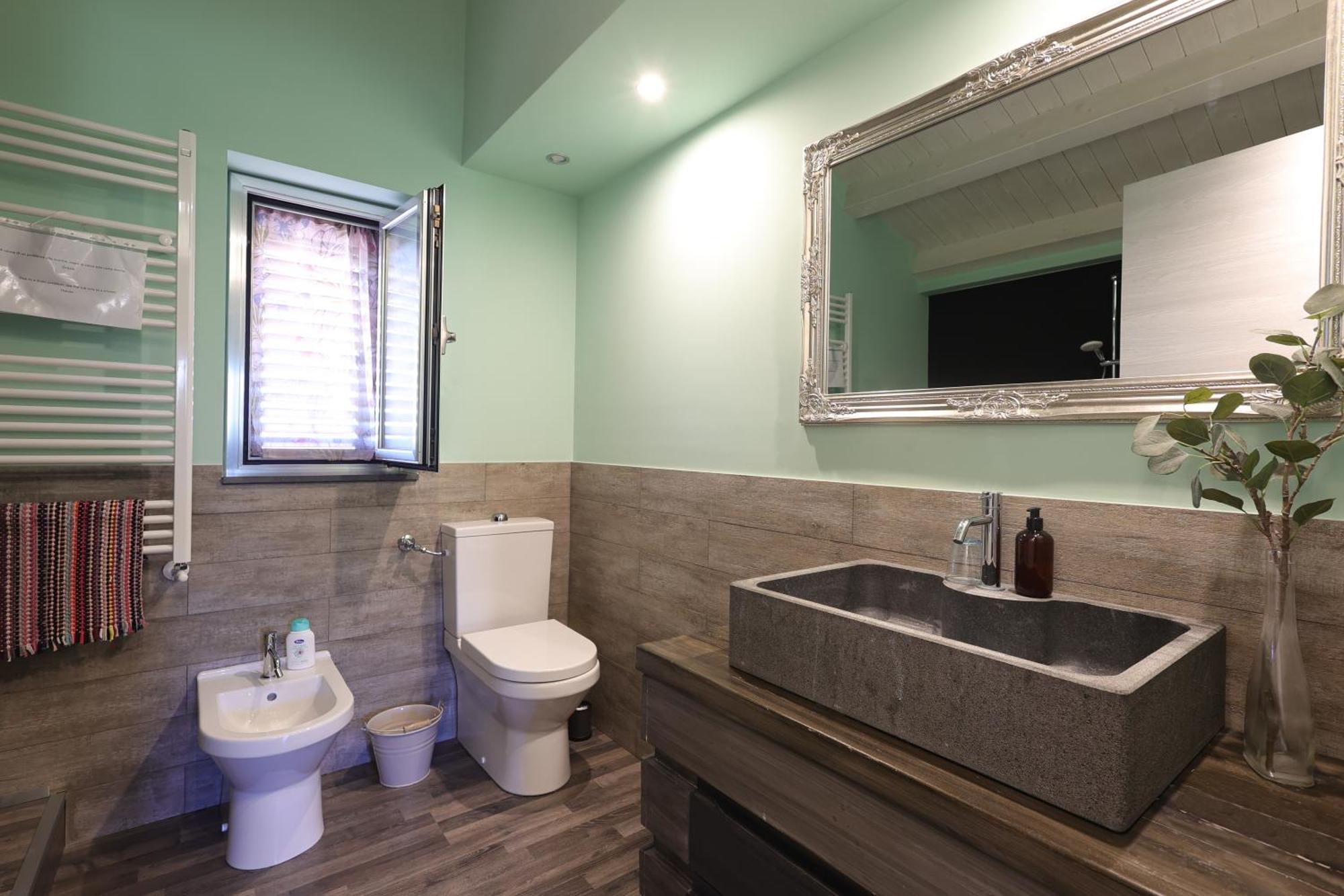 Le Stanze Dei Colori Hotel Aci Bonaccorsi Eksteriør billede