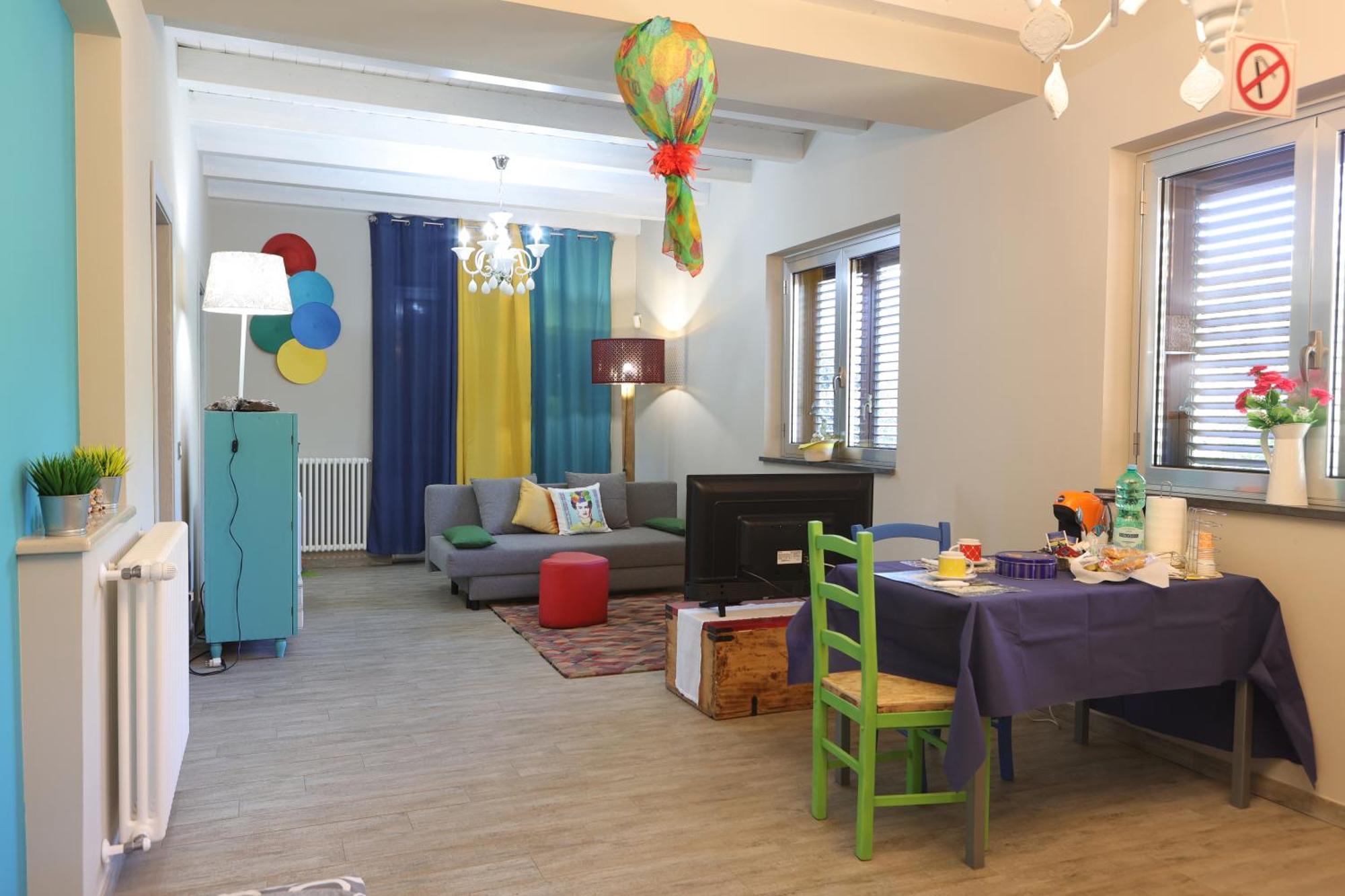 Le Stanze Dei Colori Hotel Aci Bonaccorsi Eksteriør billede